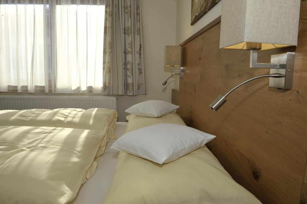 Edelweiss Apartments シュラートミンク 部屋 写真