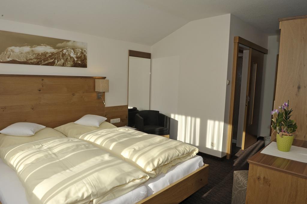 Edelweiss Apartments シュラートミンク 部屋 写真